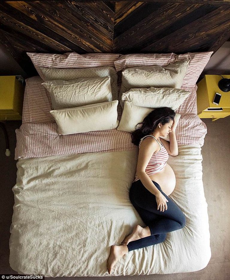 Széttrollkodta az internet népe a megható családi fotókat