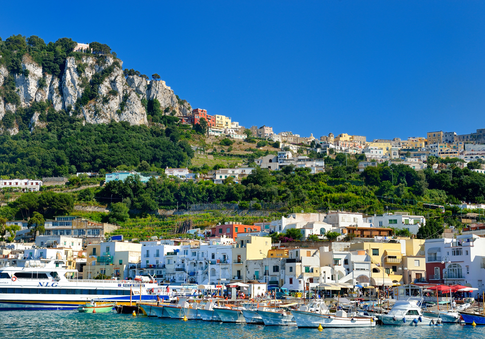 10 sziget Európában, ahová érdemes nyaralást tervezni 10 sziget Európában, ahová érdemes nyaralást tervezni