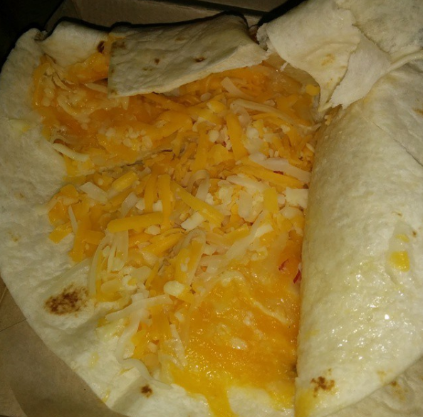 12 könnyfakasztó pillanat, amikor a kaja nem úgy került eléd, ahogy elképzelted