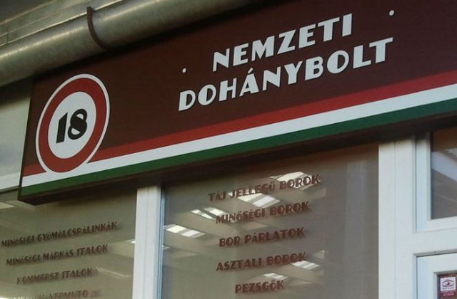 Simán tudnak venni cigit a 18 éven aluliak