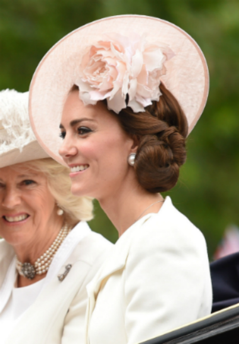 Vajna Tímea tiszta Katalin hercegné a derbyn 