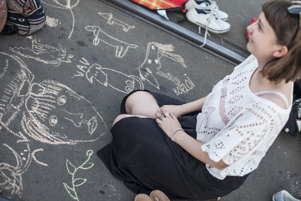 Piknik a lezárt Szabadság-hídon