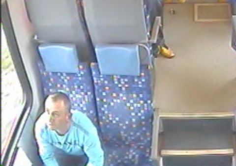 Vonatról lopták el a 200 éves hegedűt