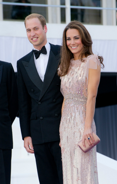 Katalin hercegné régi ruháját kapta fel 