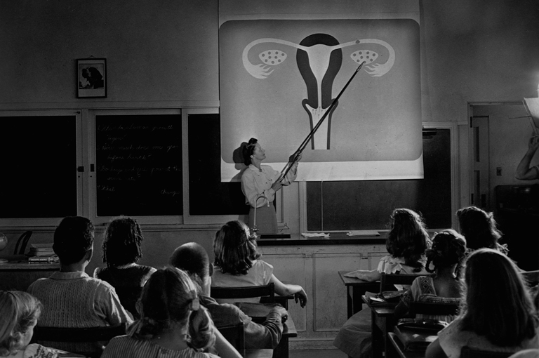 Pornó, szex, káromkodás - felvilágosító beszélgetések, amikkel azt hittem, még várhatok