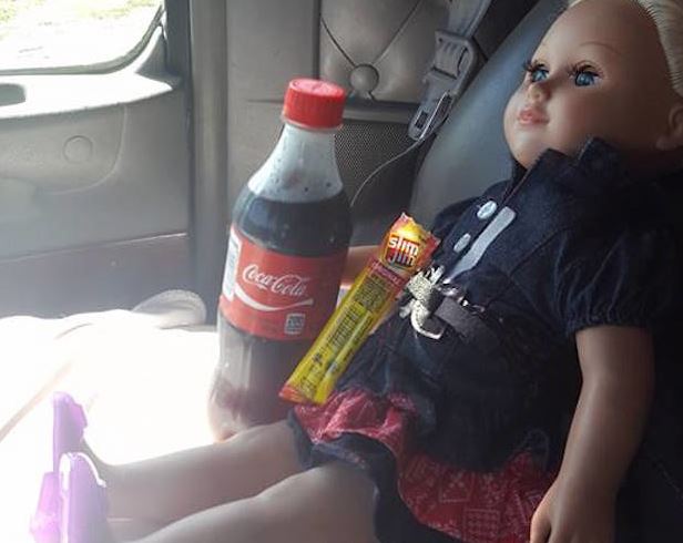 Netes hős lett a kamionsofőr, aki egy napig vigyázott lánya babájára Netes hős lett a kamionsofőr, aki egy napig vigyázott lánya babájára