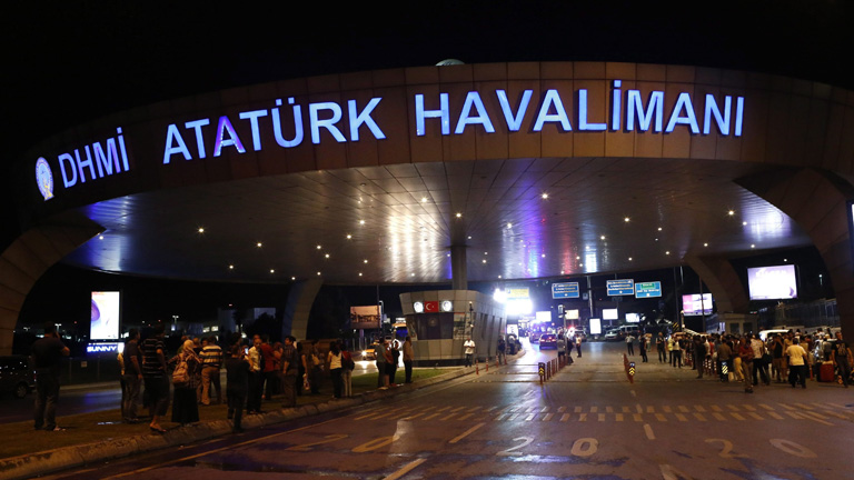 Isztambuli robbantás: megszólaltak a túlélők