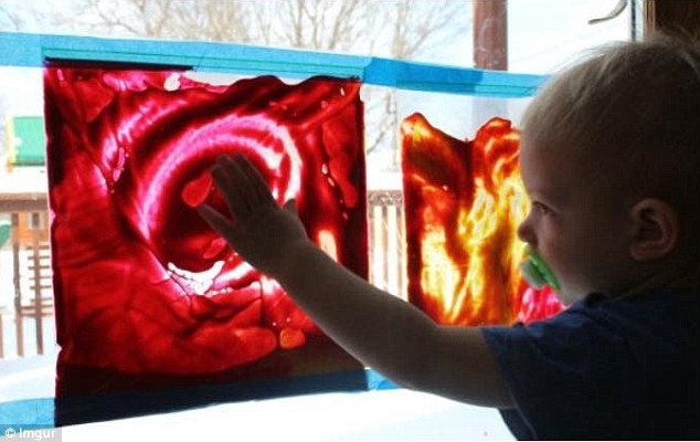 Zseniális DIY technikák szülőktől, amik megkönnyítik a gyereknevelést