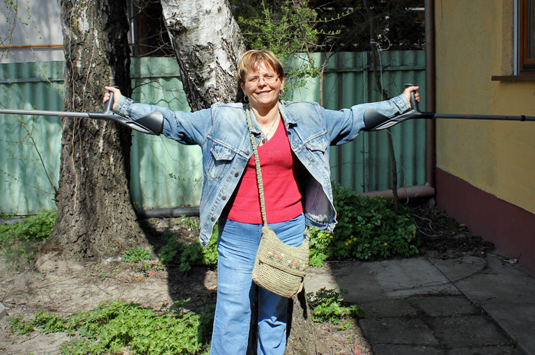 A 13 éves lányom ápol, szeretném visszaadni a gyerekkorát