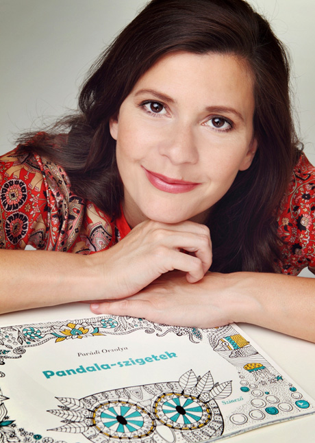 Bemutatjuk Orsit, aki festett kavicsokból épít magyar mesebirodalmat