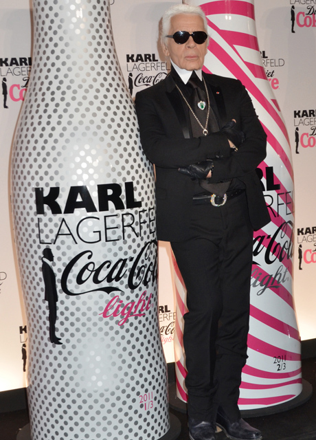 Párolt alma, rockzene és hideg szoba - ezektől indulnak be a világhírű divattervezők