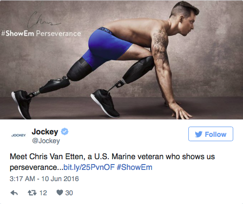 Fehérnemű modell lett az egykori katona, akinek mindkét lábát amputálták