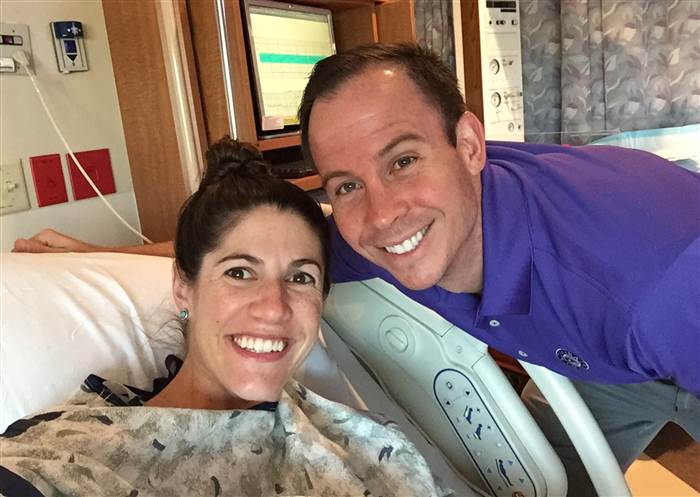 Percre pontosan ugyanakkor szültek az egypetéjű ikrek