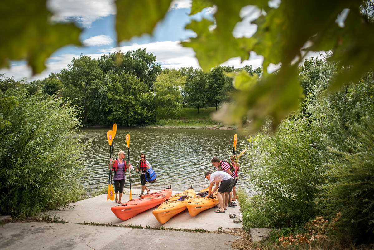 Így látod Budapestet egy kajakból - különleges dunai túrán jártunk Így látod Budapestet egy kajakból - különleges dunai túrán jártunk