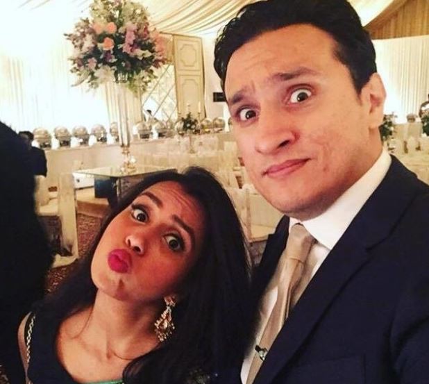 Nem mehetett férjével nászútra – a világ legviccesebb fotóit készítette