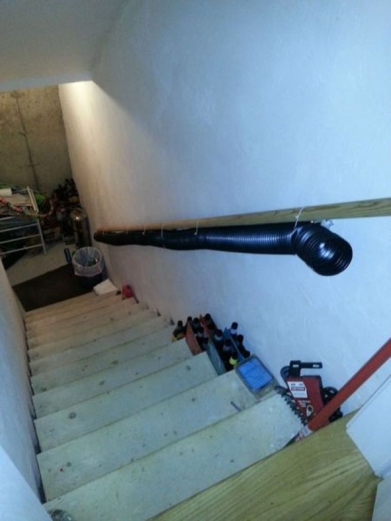 Megoldás arra a szörnyű esetre, ha mi fent vagyunk, a kuka viszont lent