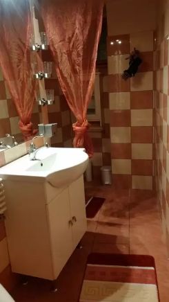 A 10 legfurcsább kiadó budapesti lakás az Airbnb-n A 10 legfurcsább kiadó budapesti lakás az Airbnb-n