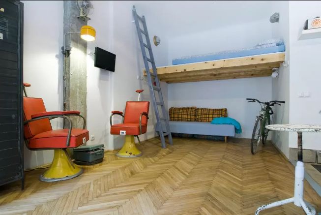 A 10 legfurcsább kiadó budapesti lakás az Airbnb-n A 10 legfurcsább kiadó budapesti lakás az Airbnb-n