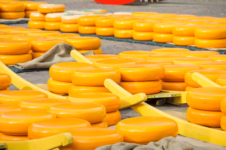 Sajtországban gurul a sajt: Hollandia és a híres sajtpiacok