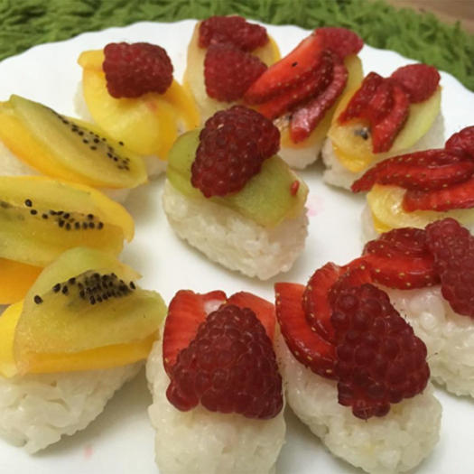 Itt a gyümölcsszusi, és fogadjunk, hogy te is imádni fogod!