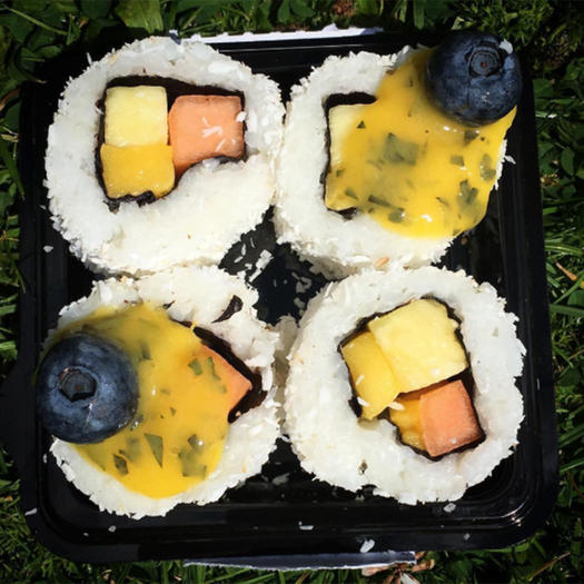 Itt a gyümölcsszusi, és fogadjunk, hogy te is imádni fogod!