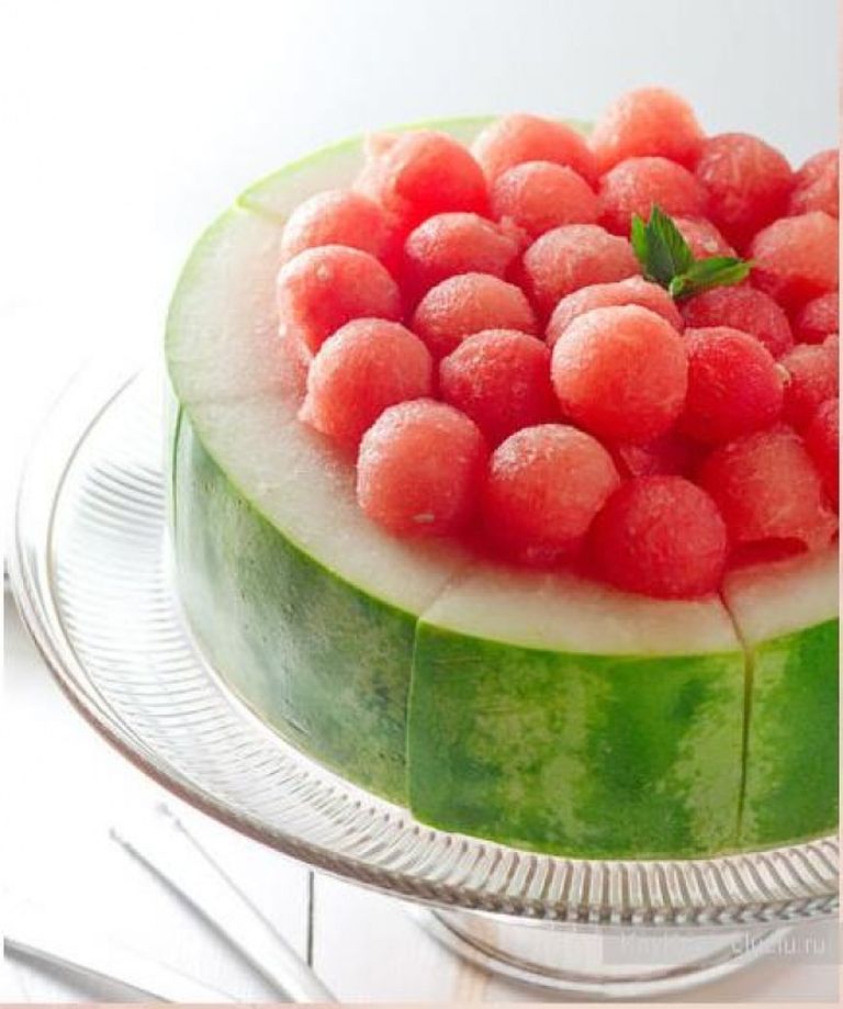 Szuper tálalási ötletek gyümölcsökhöz