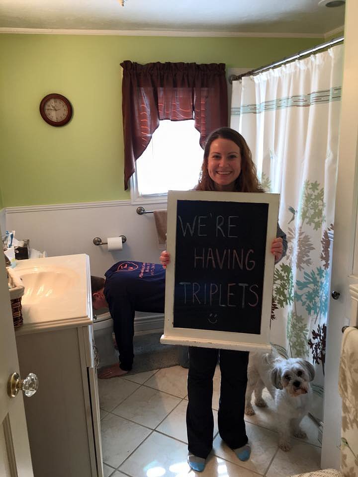 Zseniális csavarral jelentette be a babavárást a fiatal pár