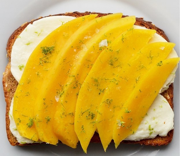 Szuperegészséges és energiabomba pirítósok, amiktől beindul a napod Szuperegészséges és energiabomba pirítósok, amiktől beindul a napod