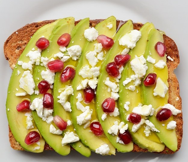 Szuperegészséges és energiabomba pirítósok, amiktől beindul a napod Szuperegészséges és energiabomba pirítósok, amiktől beindul a napod