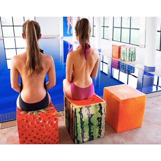 ha teljes a dinnye láz, akkor dinnye mintájú puffok is beszerezhetőek. 