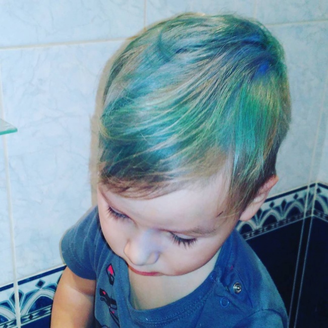 20 vicces fotó, ami bizonyítja, hogy gyerekek közelében lehetetlen unatkozni 20 vicces fotó, ami bizonyítja, hogy gyerekek közelében lehetetlen unatkozni