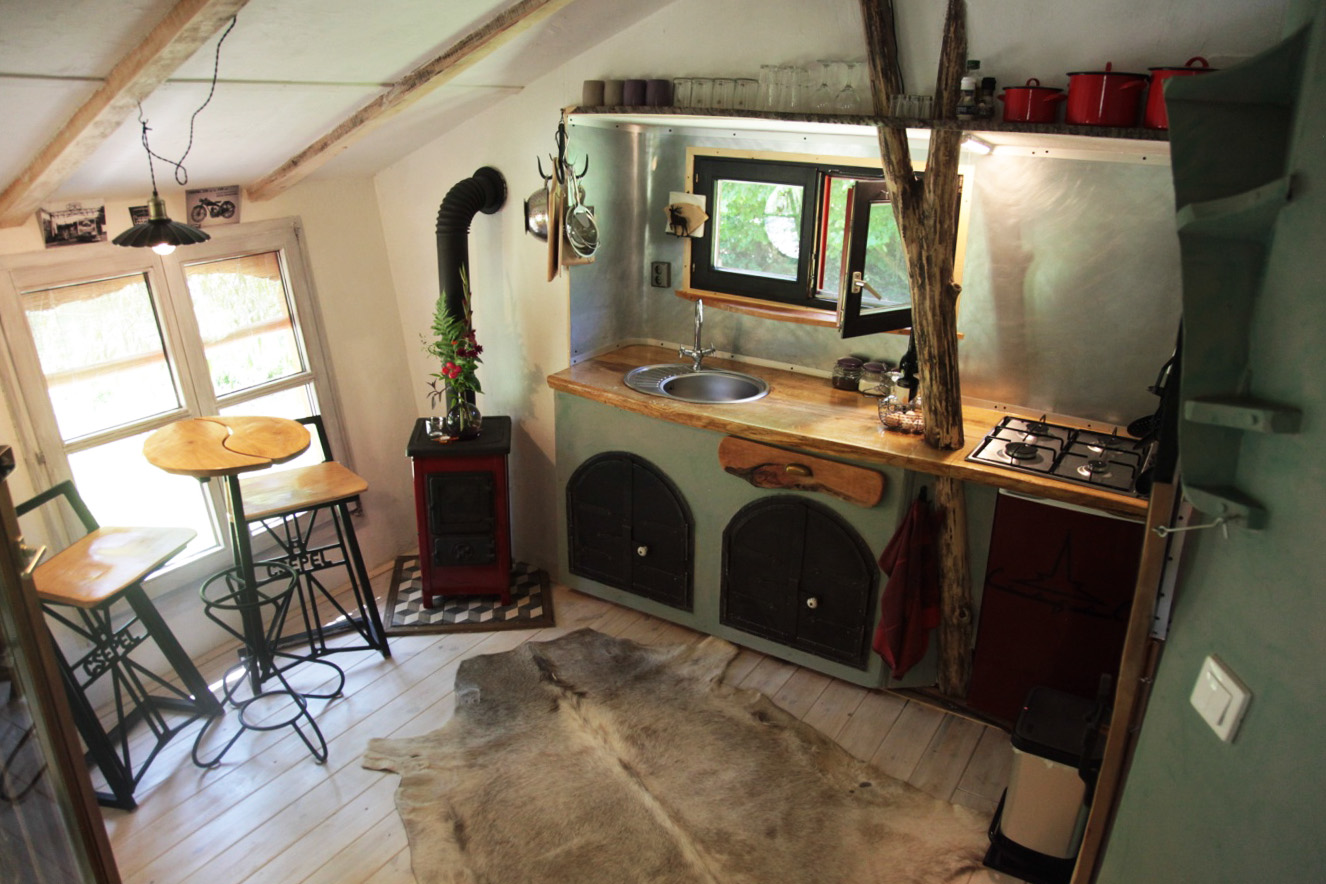 Egy mesés Csepel teherautó és egy külföldi házaspár, akik beleszerettek egy magyar faluba