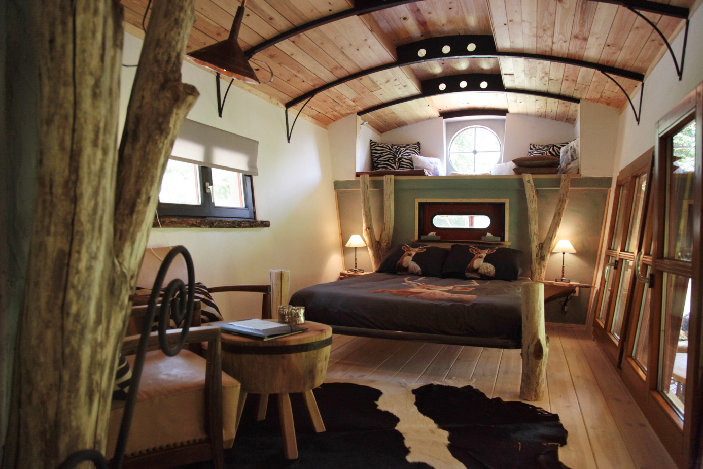 Egy mesés Csepel teherautó és egy külföldi házaspár, akik beleszerettek egy magyar faluba