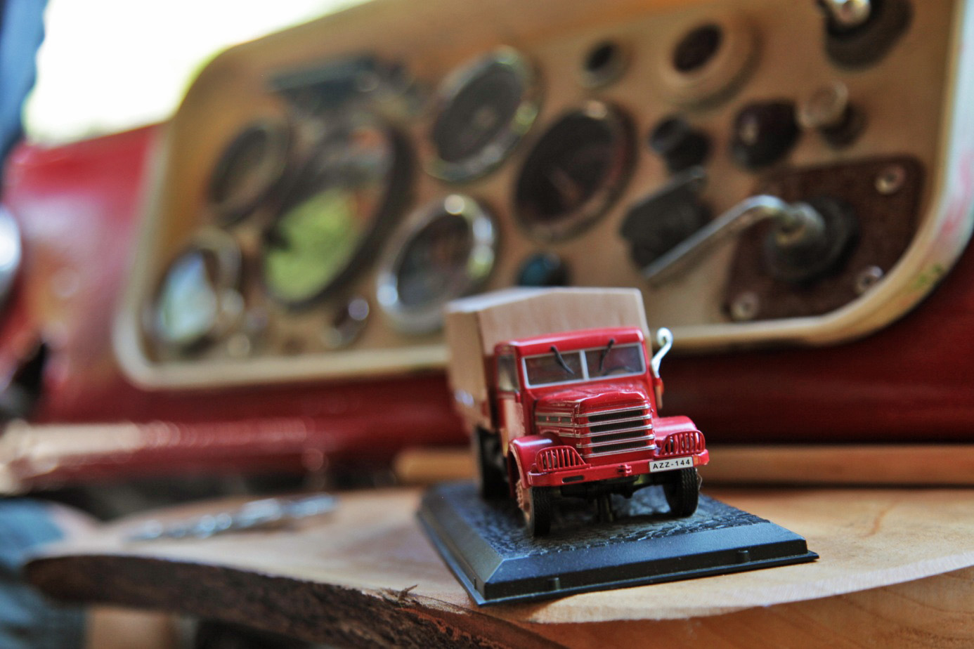 Egy mesés Csepel teherautó és egy külföldi házaspár, akik beleszerettek egy magyar faluba