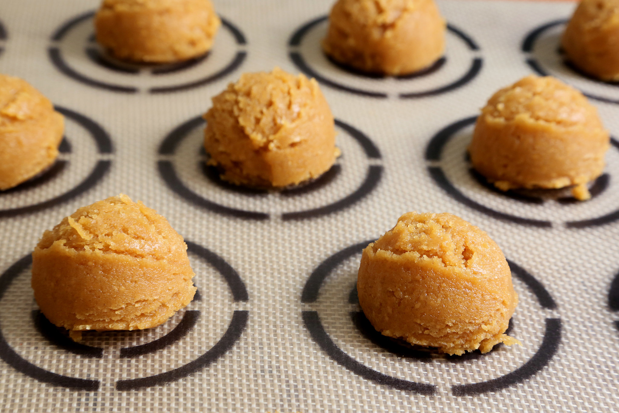 Isteni mogyoróvajas sütemény csak 4 összetevőből!