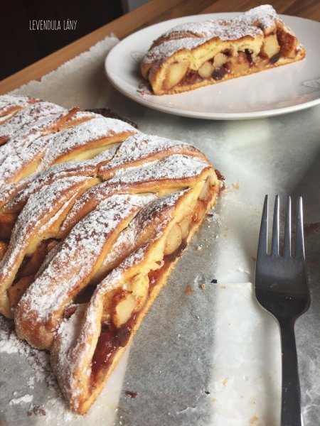 Két gyümölcsös süti, amit ki kell próbálnod