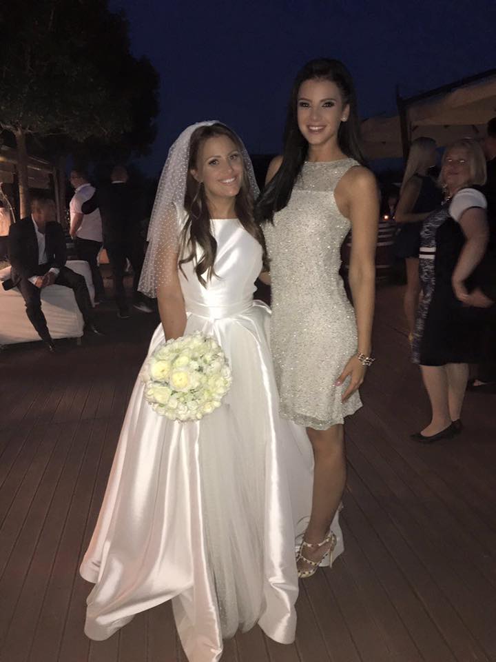 Sarka Kata ruhája megint kiverte a biztosítékot