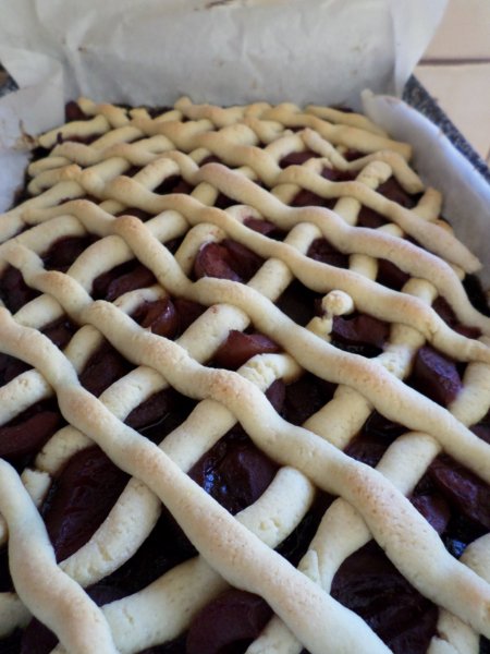 A hétvége kedvence lesz: gyümölcsös pite házilag