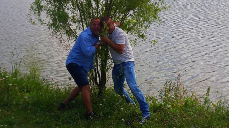 Kell az energie. Debrecen és Budapest távolsága a Google Maps szerint 242 kilométer a 4-es főút mentén.