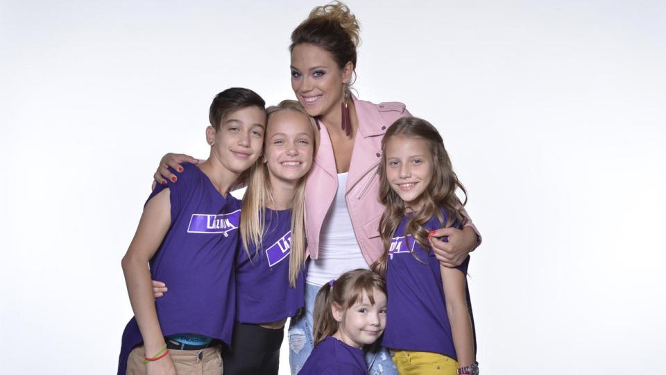 Less be a Kicsi Óriások kulisszái mögé