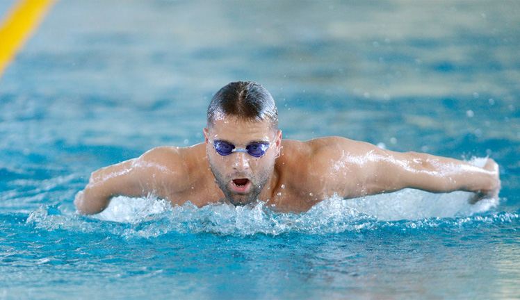 Sors Tamás edzés közben Hódmezővásárhelyen, a Gyarmati Dezső Sportuszodában - MTI Fotó: Koszticsák Szilárd