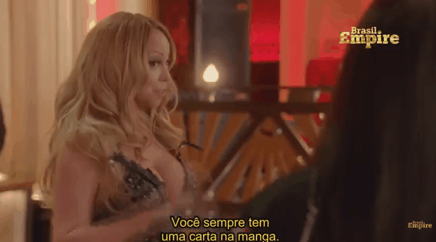 Mariah Carey pucér kebléről hab csüng