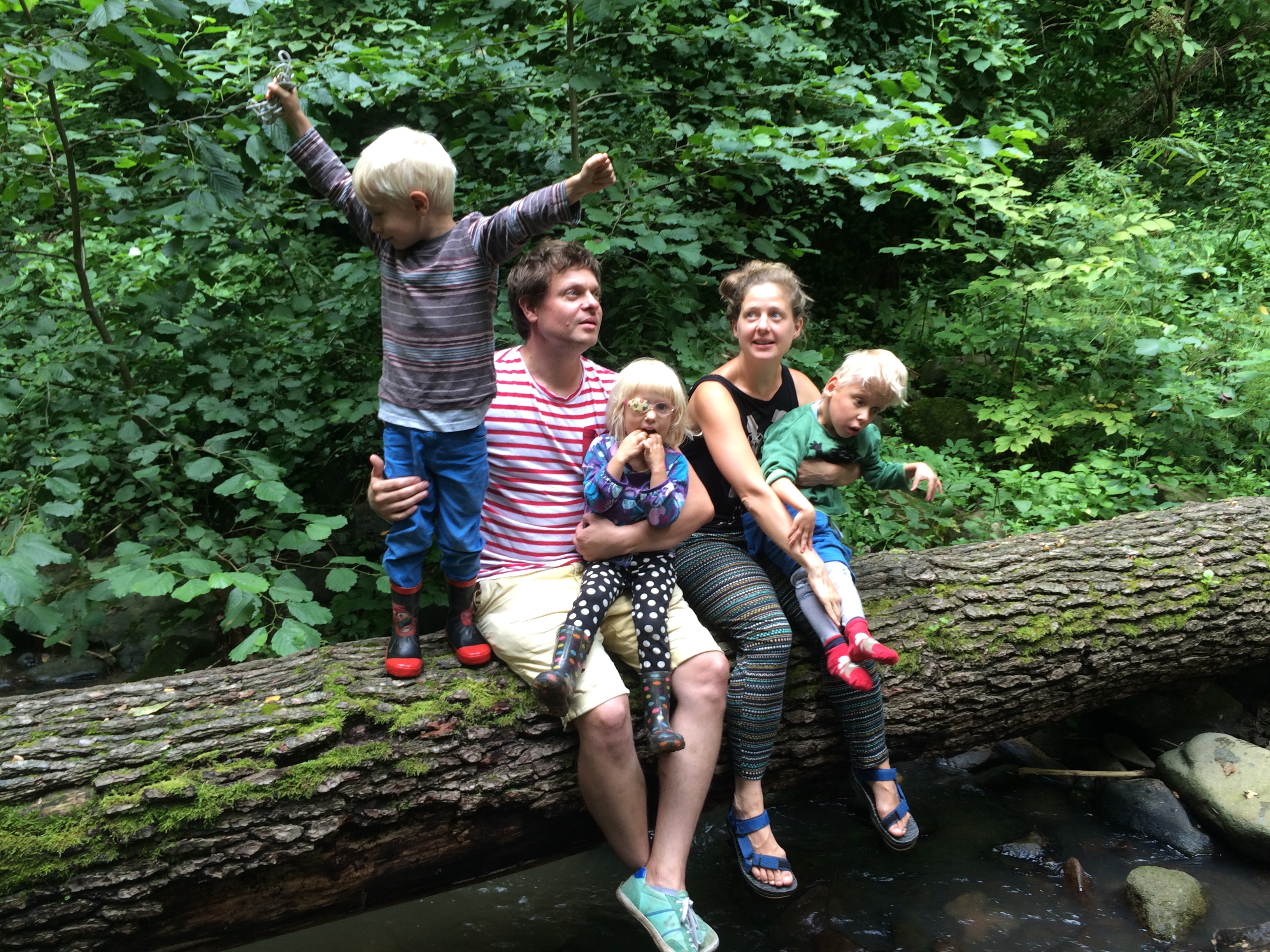 Fruzsina és családja