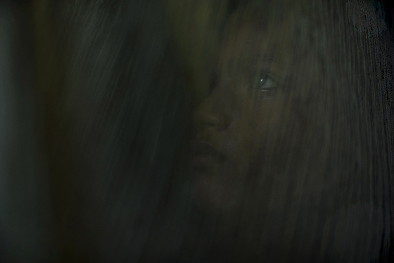 5 éves sem volt, amikor édesanyja főnöke megerőszakolta