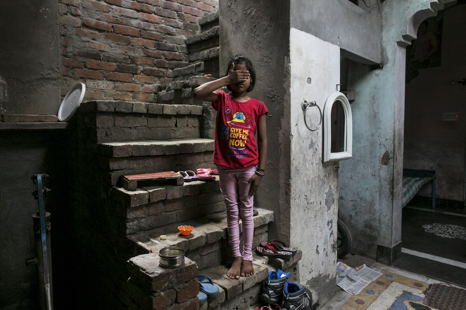 5 éves sem volt, amikor édesanyja főnöke megerőszakolta