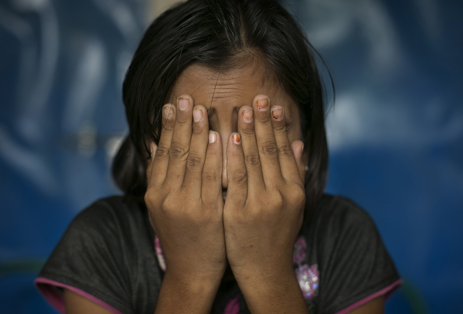 5 éves sem volt, amikor édesanyja főnöke megerőszakolta