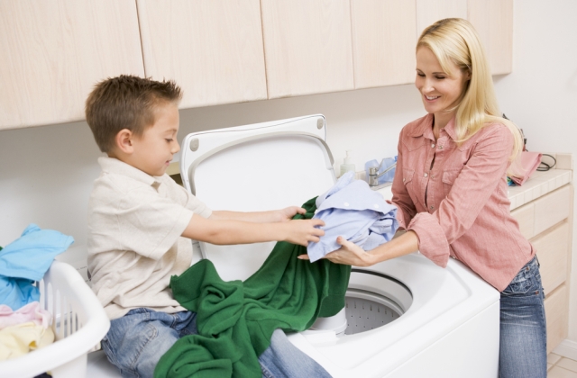 Takarékoskodj az energiával – nem kell mindig forró víz a tiszta ruhához Takarékoskodj az energiával – nem kell mindig forró víz a tiszta ruhához