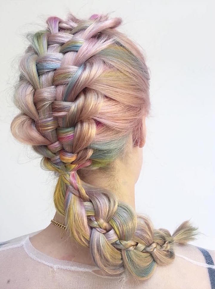 Menő frizurák: hajfonat, ahogy még nem láttad