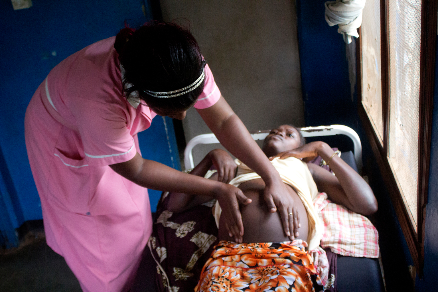 Kilenc hónap: így szülnek a nők a nagyvilágban Kilenc hónap: így szülnek a nők a nagyvilágban