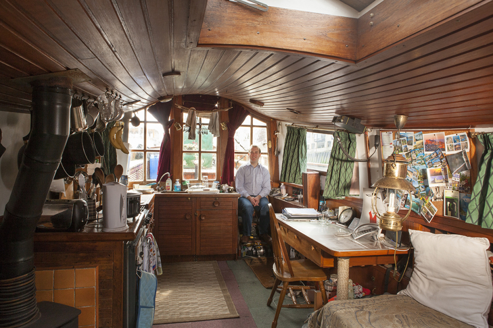 Fogadjunk, hogy mostantól te is lakóhajóban akarsz majd élni Fogadjunk, hogy mostantól te is lakóhajóban akarsz majd élni